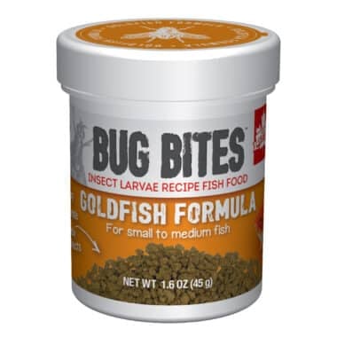 Bug Bites Goldfish Granules fish food are formulated to address the natural, insect-based feeding habits of fish and include a balanced mix of premium proteins, vitamins and minerals for complete daily nutrition.